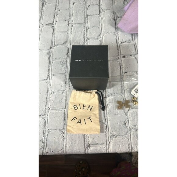 Marc By Marc Jacobs Blade MBM3101 Women Stainless Steel Chronograph Watch WFH119 - Picture 7 of 16